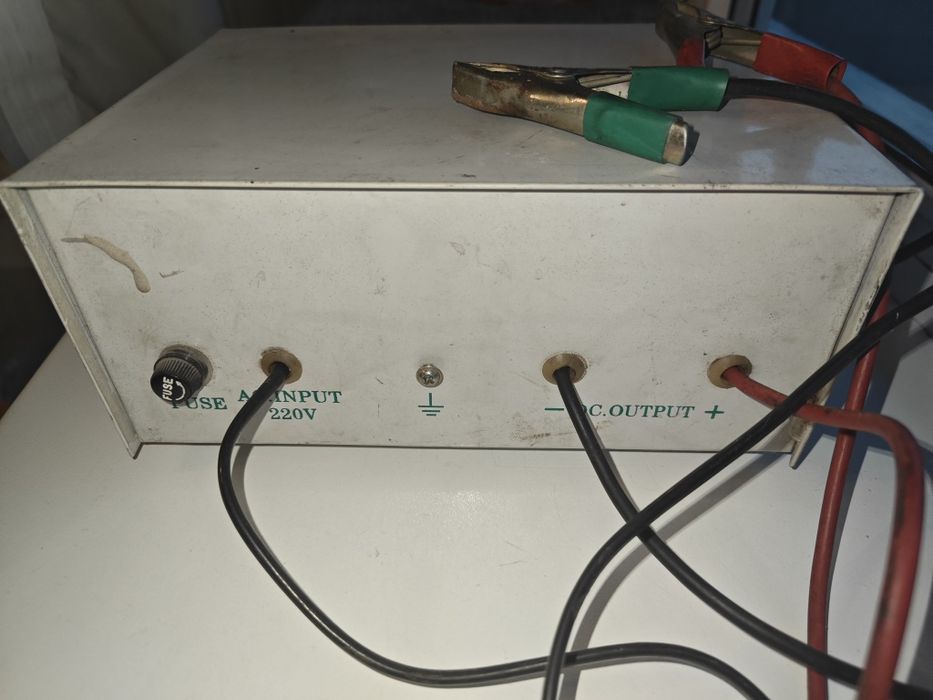 Зарядное устройство для аккумулятора