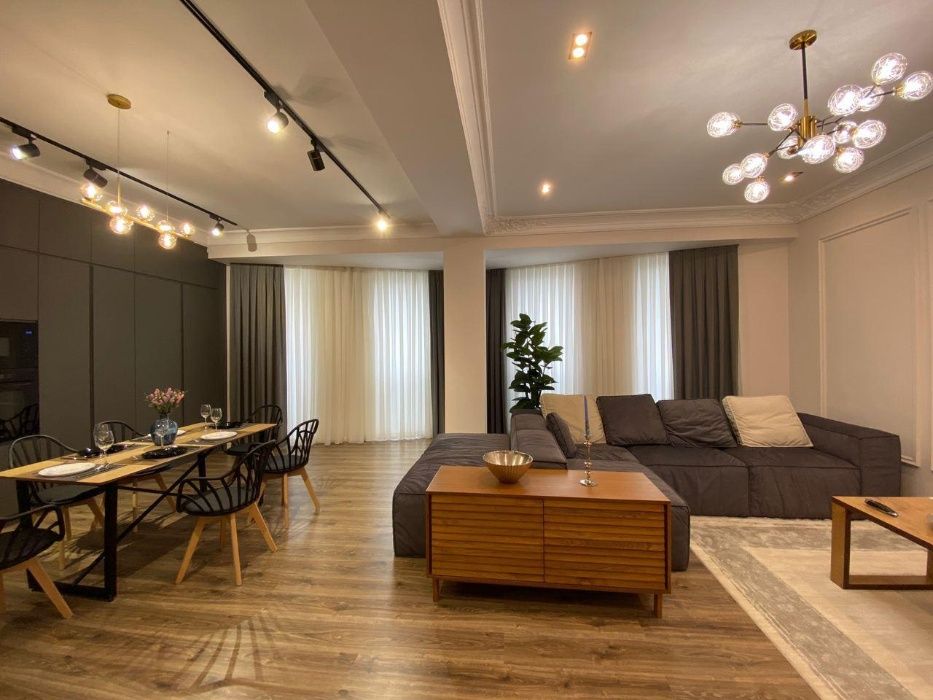 Сдается Квартира в центре Мурад Билдинг