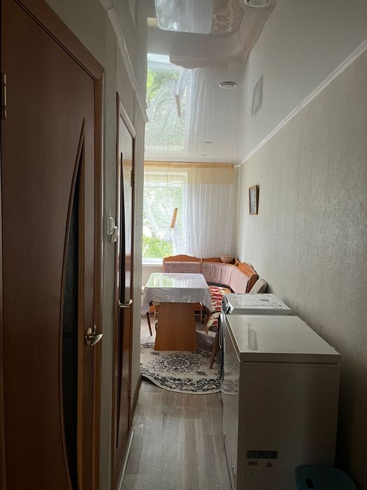 Продам квартиру 3-х комнатную