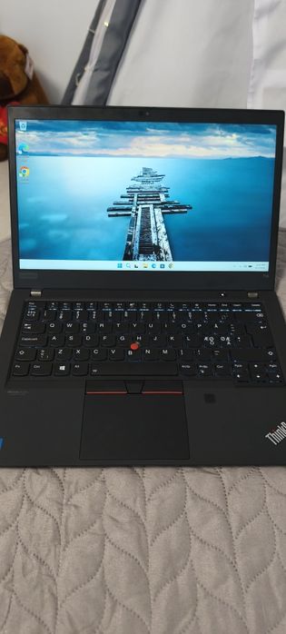 Laptop Lenovo thinkpad T14 cu i7 a11a Ram 16Gb DDR5 Video 8Gb ssd 512Gb Windows 11 OFFICE