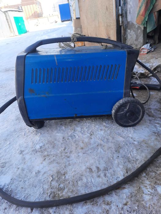 продам сварочный полуавтомат итальянский
