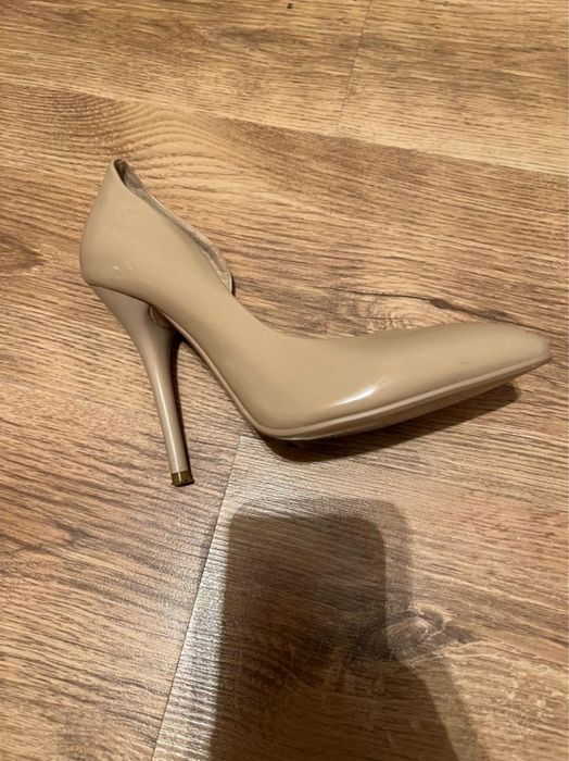 Туфли шпильки, в отличном состоянии