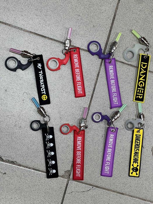 Метален или пластмасов Нинджа спинер светещ ключодържател ninja spiner