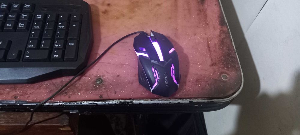 Уй компютери / Домашный компютер