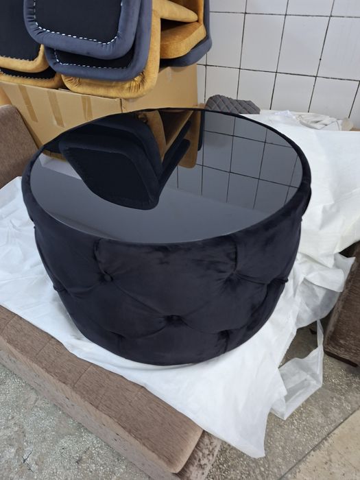 Masuta cafea tapitata rotunda tip Chester 80 cm