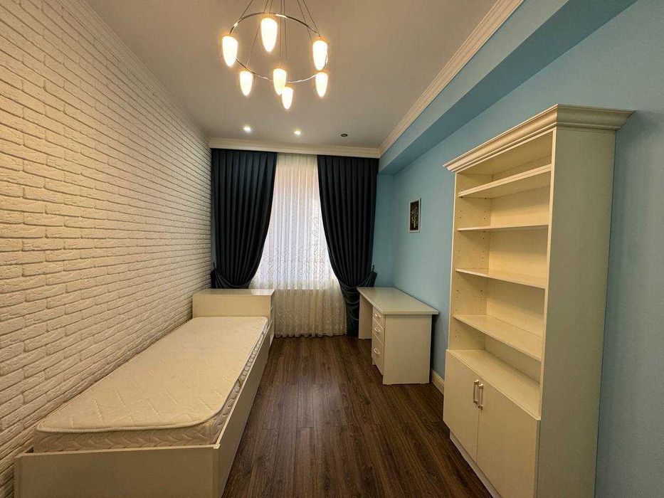 продается 4/5/7 новостройка на: Садык азимова