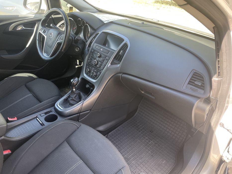 Opel Astra J 2016 1.6 disel