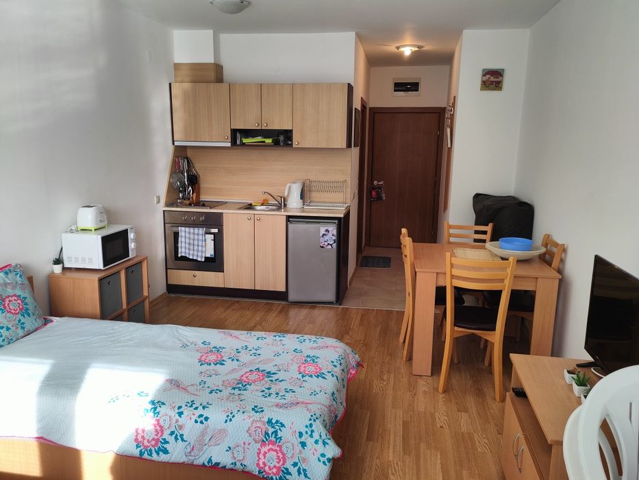 Продава се Едностаен апартамент в Разлог - 41 кв.м за 568 €/кв.м - Снимка #2