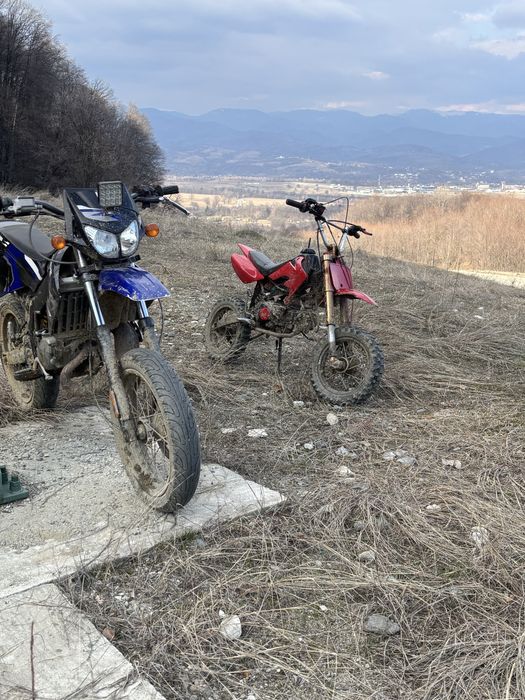 Vând sau schimb motocicletă Cross 125, cadru mediu