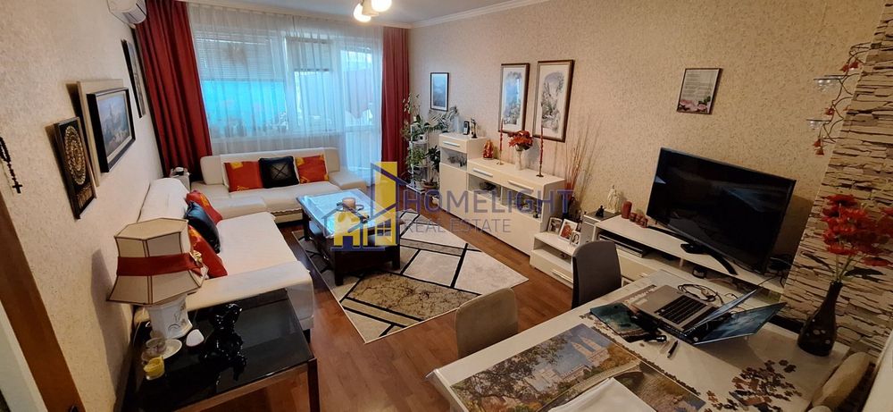 Двустаен апартамент в кв. Люлин 1