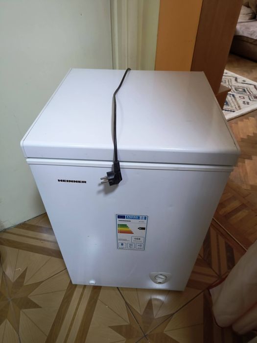 Lada frigorifica Heinner