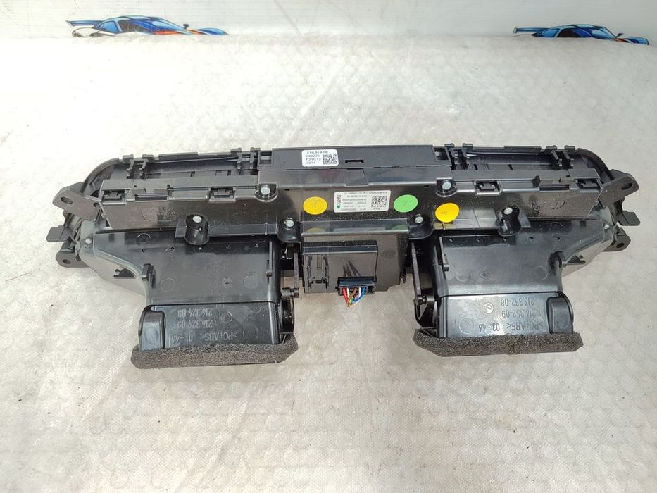 PANOU COMANDĂ CLIMATIZARE + GRILE VENTILAȚIE CENTRALE BMW 1 SERIES F40 2020 / 2019–2024 / COD OEM 6411 9855395-01 / 9855395 (5E2)
