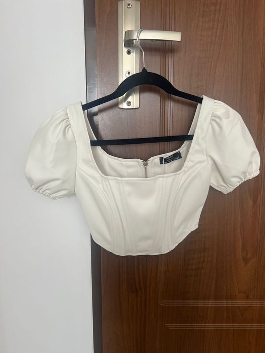 Corset Bershka marimea XS