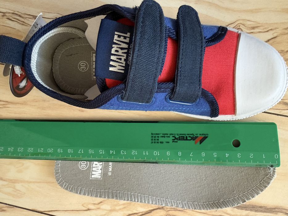 Светещи кецове Marvel р-р 30