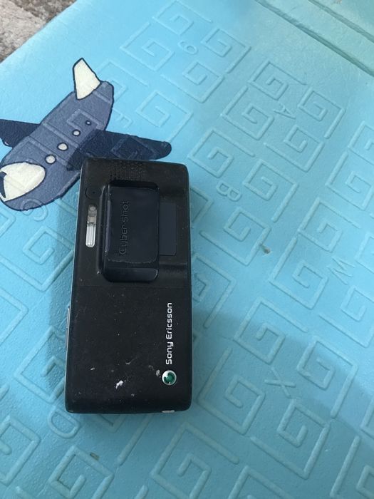 Продам 2 телефона