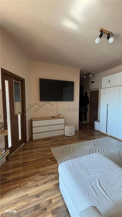 Apartament 2 camere,decomandat,Paleu,Cartier Orizont 2,Oradea,Bihor