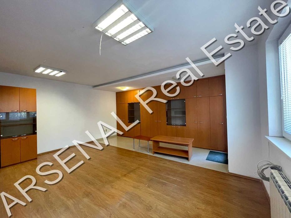 Дава се под наем Офис в София, Лозенец - 265 кв.м за 1500 € - Снимка #4