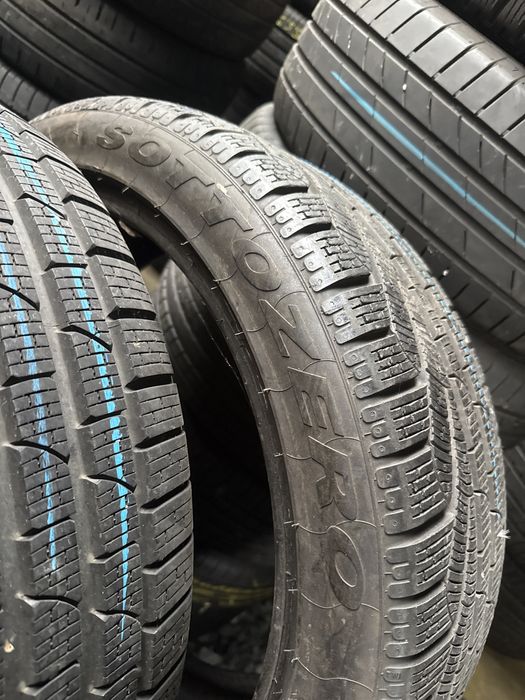 Anvelope de iarna 235/45 R20
