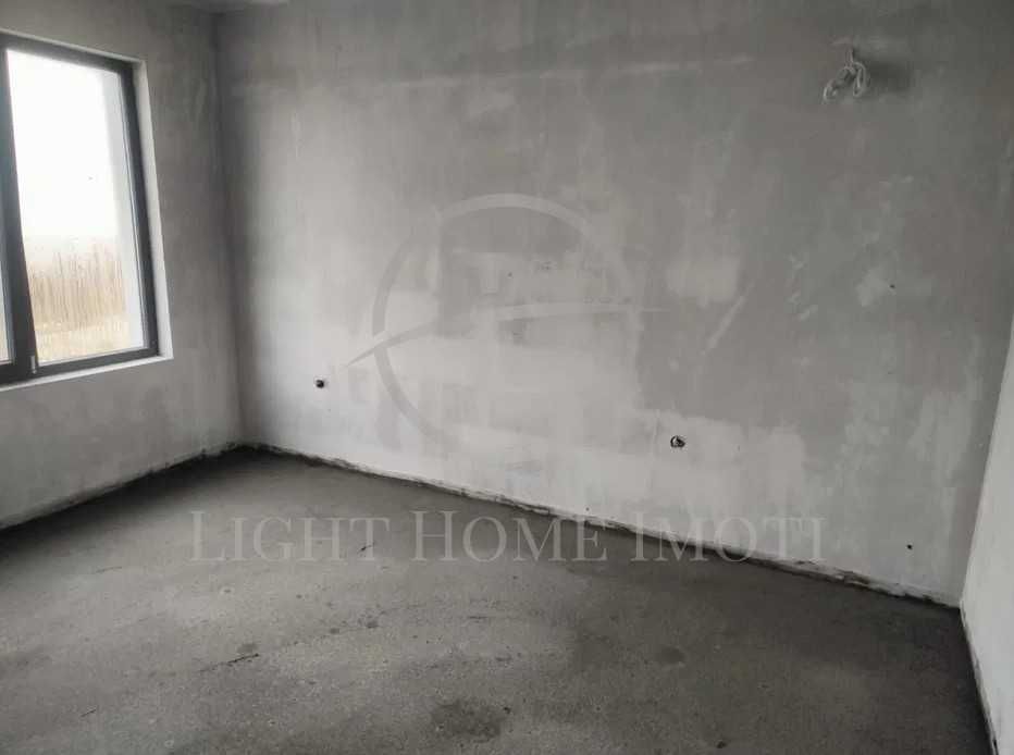 Реф. 3739 Самостоятелна Къща с Двор / с. Оризари