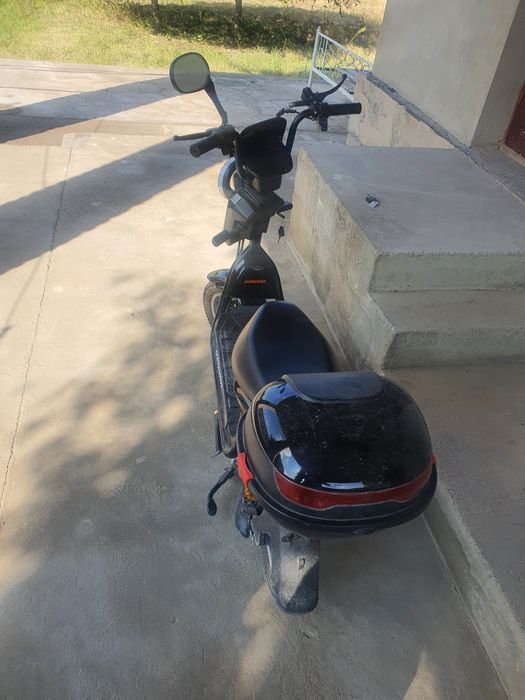 Скутер електрически