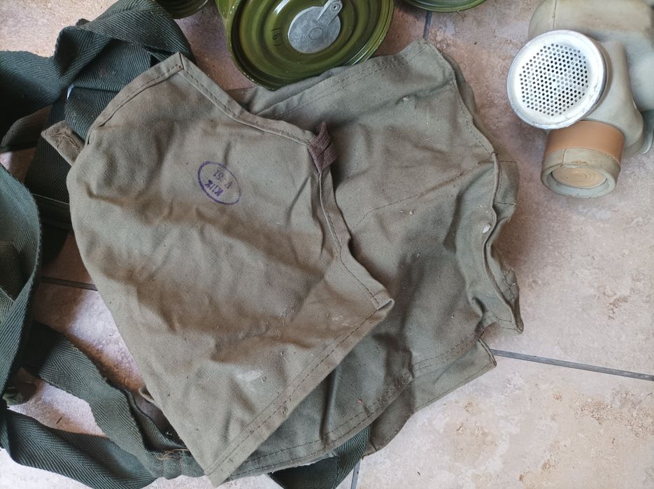 Противогази +мешки