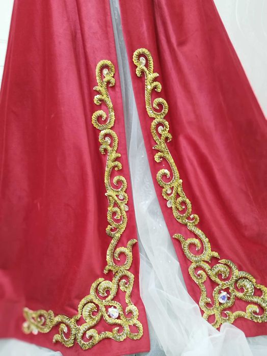 Платья свадебный