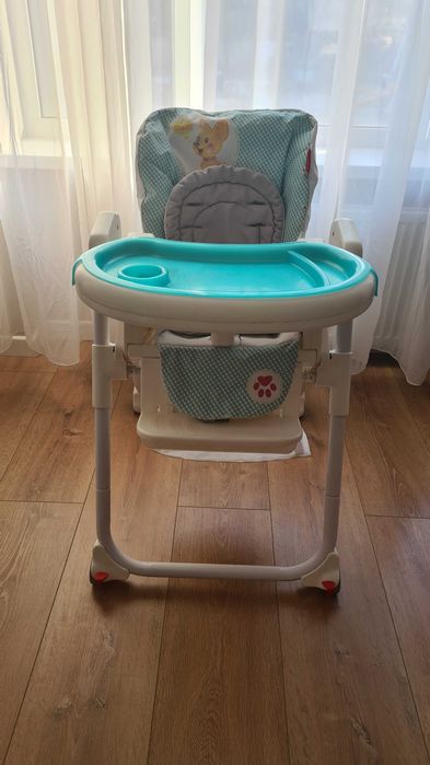 Детский стульчик для кормления