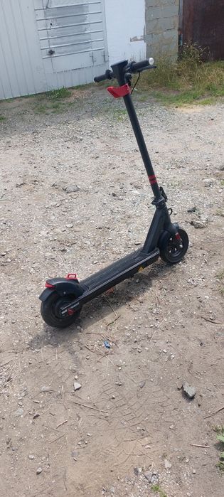 Продам самокат в отличном состоянии.