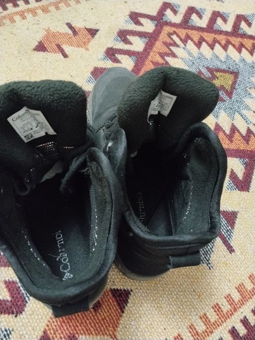 Подростковые кроссовки