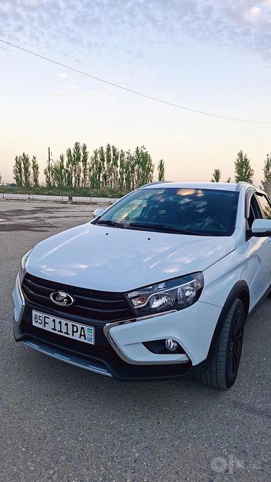 Lada vesta cross