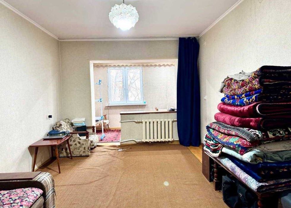 Новомосковская 80м2 77-Серия Кирпичный Бон Кафе