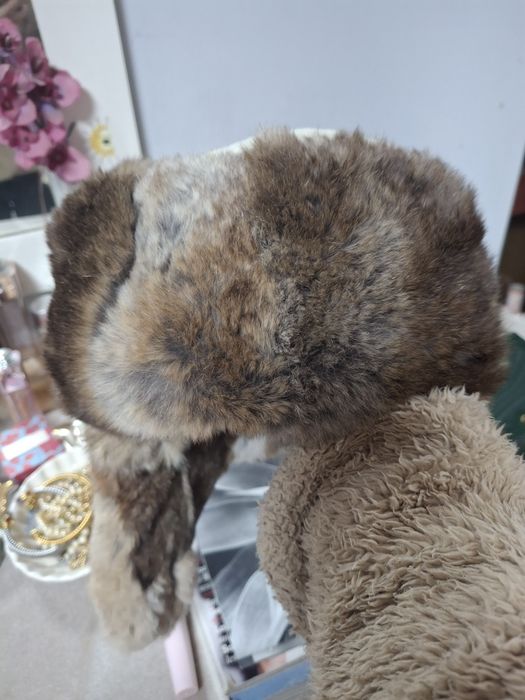 Шапка ушанка от косъм заек Buffalo. S