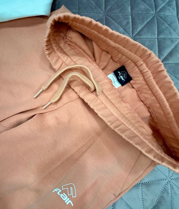 Спортен комплект Flair