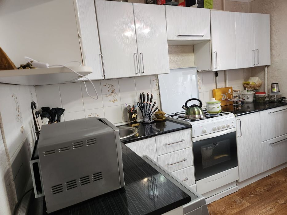 Продам квартиру.8мкрн