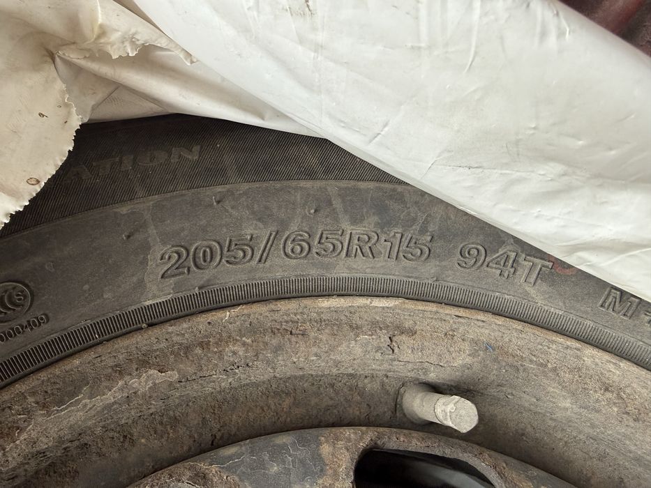 Продам диски с резинами