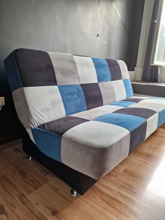 Продавам диван клик-клак, с ракла