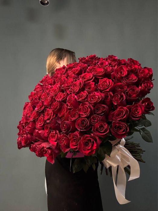 Букет 101 свежих роз