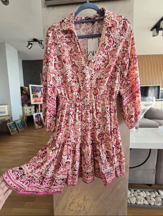 Рокля Zara, нова