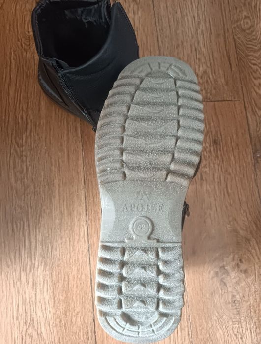 Сапоги утеплённые новые