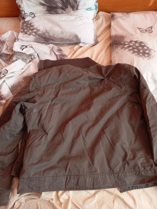 Мъжко яке за носене.