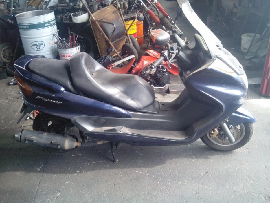 Yamaha Majesty-250 и 250 DX- На части.