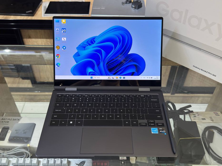 SAMSUNG Galaxy Book2 360