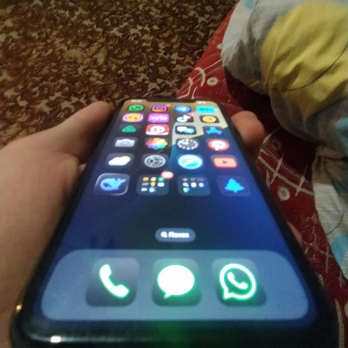 Айфон ХР обмен черный