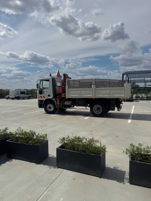 Basculanta Iveco cu macara 15 T