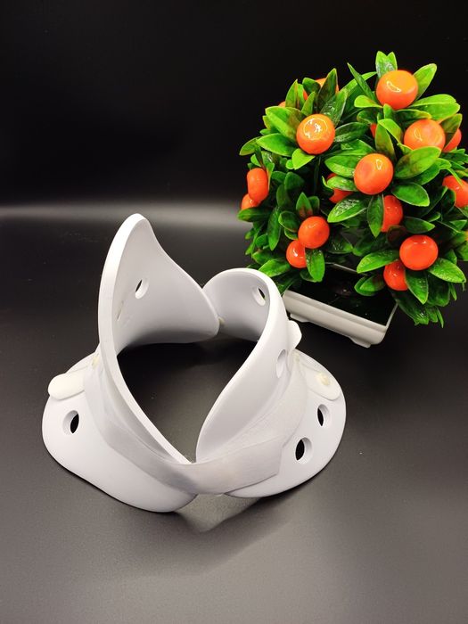 Воротник ортопедический средно жесткий для шеи