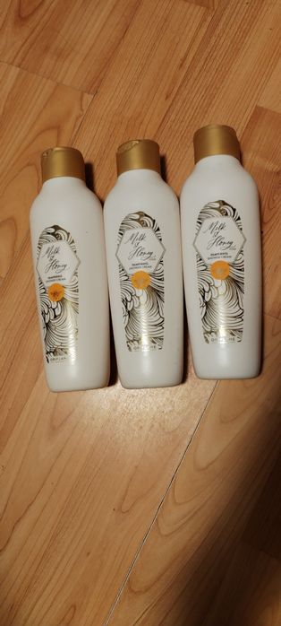 Cremă de duș Oriflame Milk & Honey Gold 250 ml Nou Sigilată