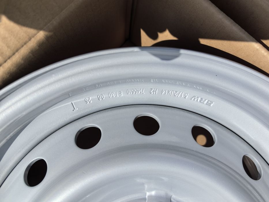 14 цола 5 х 112 мм Ремаркета / Платформи / Каравани - 5,5 Инча / ЕТ 30