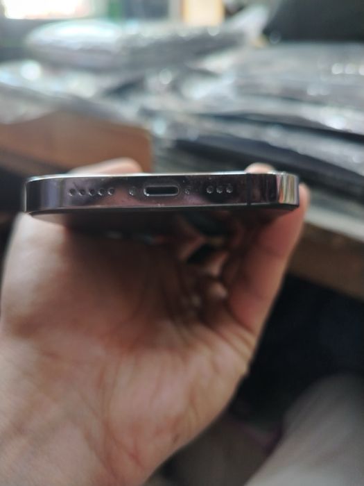 iphone 14 pro srocna