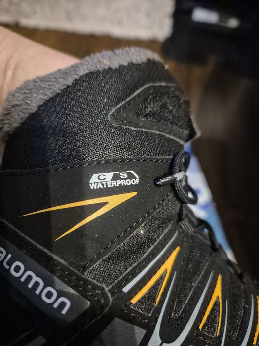 боти salomon за момче