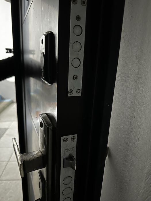 Входная дверь для дома